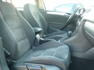 Volkswagen Golf 2.0 TDI  SPORT DSG 140CV  - Foto 14