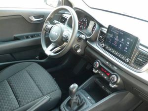Kia Rio 1.0 T-GDi 74kW (100CV) MHEV iMT Concept  - Foto 13