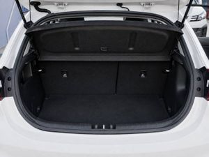 Kia Rio 1.0 T-GDi 74kW (100CV) MHEV iMT Concept  - Foto 10