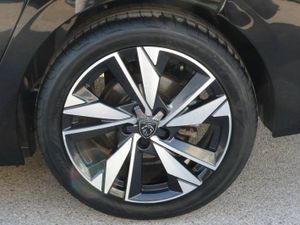 Peugeot 308 Allure 130CV S&S Manual 5 Puertas  - Foto 10