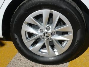 Skoda Fabia EMOTION 1.0 TSI 95CV  - Foto 10