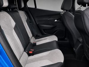 Peugeot e-2008 GT ELECTRICO 136CV  - Foto 17