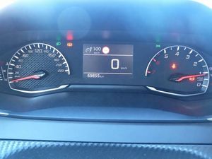Peugeot 208 1.2 PURETECH ACTIVE 75  - Foto 19