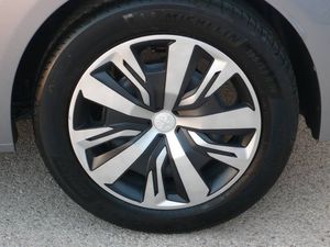 Peugeot 208 1.2 PURETECH ACTIVE 75  - Foto 16