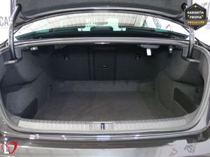 Volkswagen Passat Executive 2.0 TDI 110kW (150CV) DSG - Foto 26