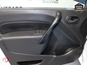 Renault Kangoo 1.5 DCI FURGÓN CERRADO 6 VEL 95 - Foto 17