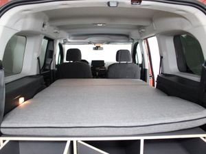 Peugeot Rifter ACTIVE BlueHDi 100 S&S 5 Vel. MAN Long 7 PLAZAS - Foto 4