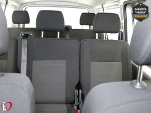 Volkswagen Transporter 2.0 TDI T6 COMBI 9 LARGA 110 - Foto 29