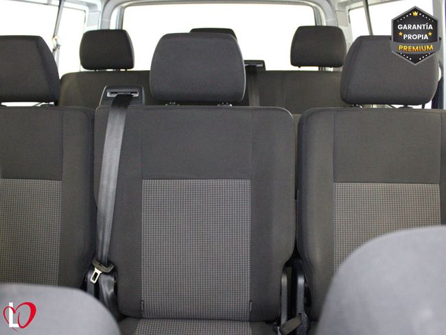Volkswagen Transporter 2.0 TDI T6 COMBI 9 LARGA 110