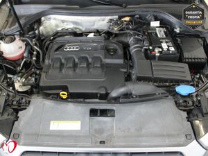 Audi Q3 Design ed 2.0 TDI 110kW (150CV) S tronic - Foto 10
