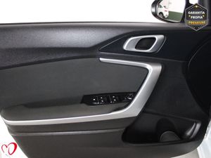 Kia Ceed 1.0 T-GDi 74kW (100CV) Drive - Foto 15