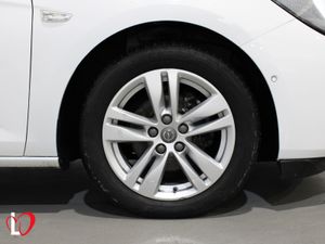 Opel Astra 1.5 D GS LINE 6 VEL 105 - Foto 12