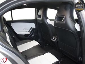 Mercedes Clase A 200 D AMG Line + PAQUETE ADVANTAGE 150 - Foto 21