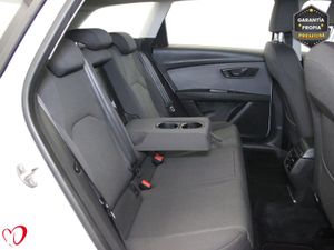 Seat Leon 1.6 TDI S&S CR STYLE 115 - Foto 24