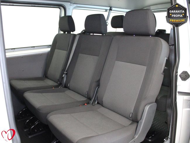 Volkswagen Transporter 2.0 TDI T6 COMBI 9 LARGA 110