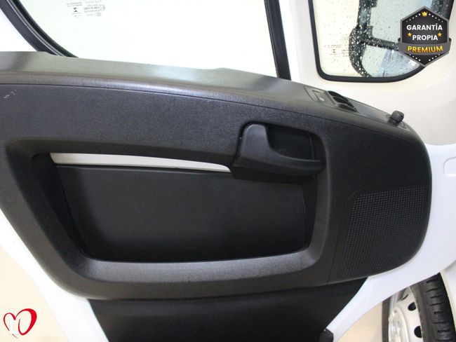 Citroën Jumper BlueHDi 140 S&S 6v FURGÓN 30 L1 H1