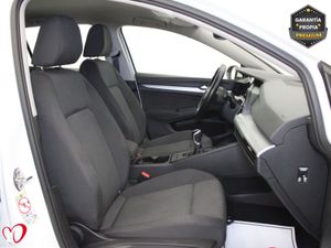 Volkswagen Golf Life 2.0 TDI 85kW (115CV) - Foto 19