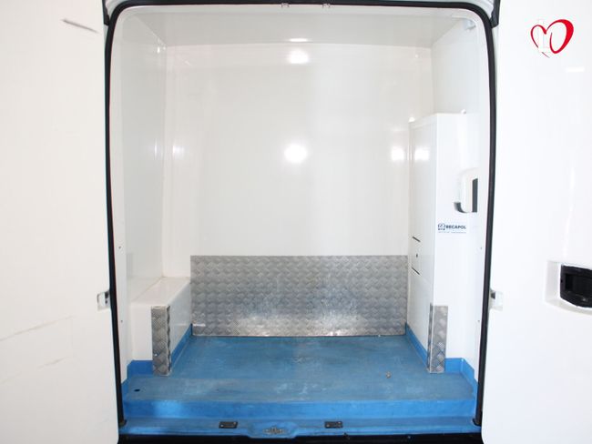 Peugeot Boxer 335 L2 H2 BlueHDi ISOTERMO + EQUIPO FRIO 130 (0 GRADOS)