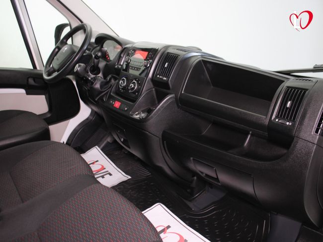 Peugeot Boxer 335 L2 H2 BlueHDi ISOTERMO + EQUIPO FRIO 130 (0 GRADOS)