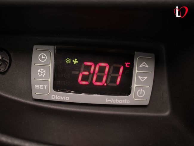 Peugeot Boxer 335 L2 H2 BlueHDi ISOTERMO + EQUIPO FRIO 130 (0 GRADOS)