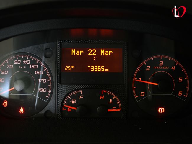 Peugeot Boxer 335 L2 H2 BlueHDi ISOTERMO + EQUIPO FRIO 130 (0 GRADOS)