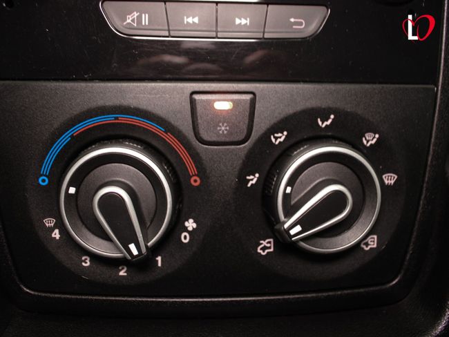Peugeot Boxer 335 L2 H2 BlueHDi ISOTERMO + EQUIPO FRIO 130 (0 GRADOS)