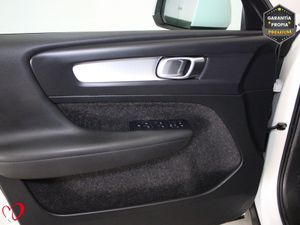 Volvo XC40 2.0 D3 Business Plus - Foto 18