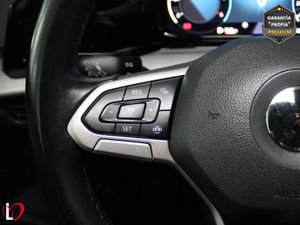 Volkswagen Golf Life 2.0 TDI 85kW (115CV) - Foto 38