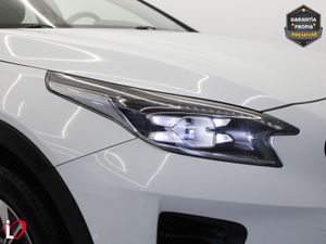 Kia XCeed 1.6 MHEV iMT Drive 100kW (136CV) - Foto 12