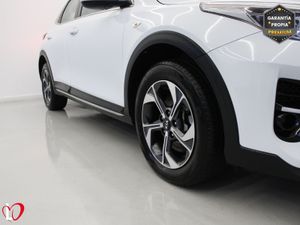 Kia XCeed 1.6 MHEV iMT Drive 100kW (136CV) - Foto 26