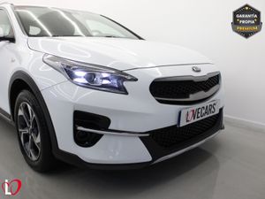 Kia XCeed 1.6 MHEV iMT Drive 100kW (136CV) - Foto 27