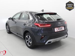 Kia XCeed 1.6 MHEV iMT Drive 100kW (136CV) - Foto 4