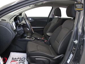 Kia XCeed 1.6 MHEV iMT Drive 100kW (136CV) - Foto 18