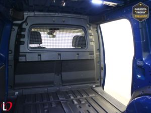 Volkswagen Caddy 2.0 TDI FURGÓN CERRADO MAXI 102 - Foto 26