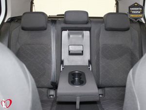 Volkswagen Golf Life 2.0 TDI 85kW (115CV) - Foto 24