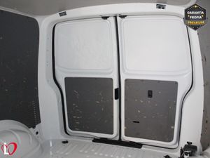 Volkswagen Transporter 2.0 TDI BMT FURGÓN CERRADO 150 - Foto 23