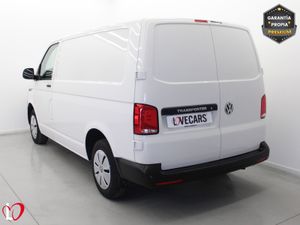Volkswagen Transporter 2.0 TDI BMT FURGÓN CERRADO 150 - Foto 4