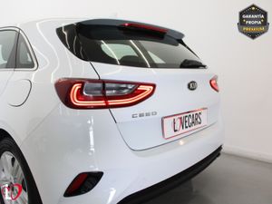 Kia Ceed 1.0 T-GDi 74kW (100CV) Drive - Foto 32