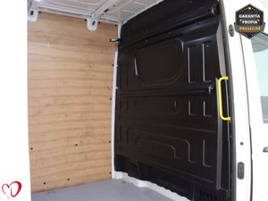 Volkswagen Crafter 2.0 TDI FURGON L4 H3 140 - Foto 25