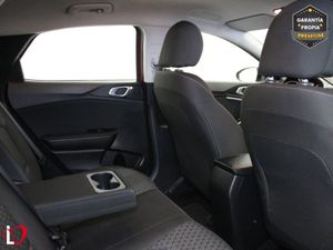 Kia XCeed 1.6 MHEV iMT Drive 100kW (136CV) - Foto 22