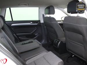 Volkswagen Passat Variant Executive 2.0 TDI 110kW DSG - Foto 22