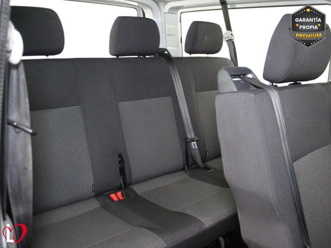 Volkswagen Transporter 2.0 TDI T6 COMBI 9 LARGA 110