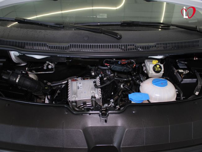 Volkswagen Transporter 2.0 TDI FURGÓN CERRADO 4 MOTION 150