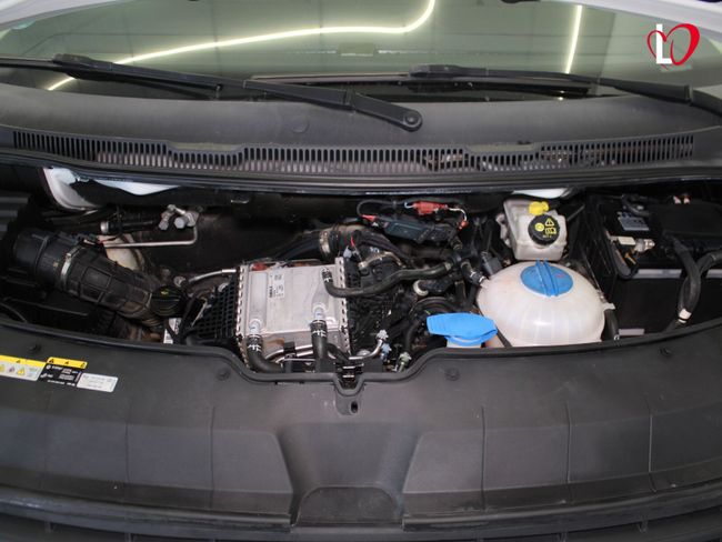 Volkswagen Transporter 2.0 TDI FURGÓN CERRADO 4 MOTION 150
