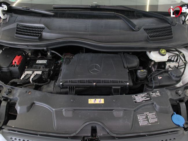 Mercedes Vito 114 DCI LARGA  6 PLAZAS GPS 136