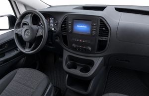 Mercedes Vito 114 CDI FURGON TALLER 136 - Foto 3
