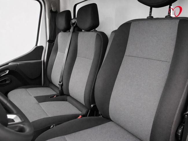 Renault Master 2.3 BLUEDCI CON TRAMPILLA GPS 145