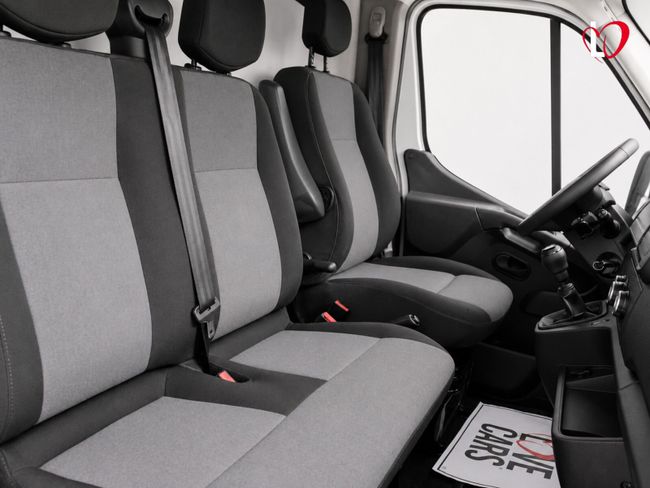 Renault Master 2.3 BLUEDCI CON TRAMPILLA GPS 145