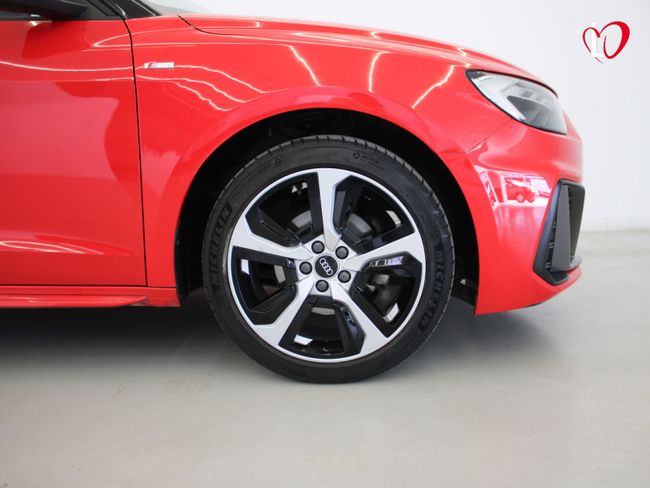 Audi A1 Sportback Adrenalin 30 TFSI 81kW (110CV)