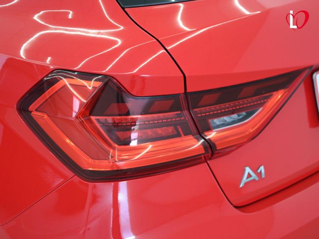 Audi A1 Sportback Adrenalin 30 TFSI 81kW (110CV)